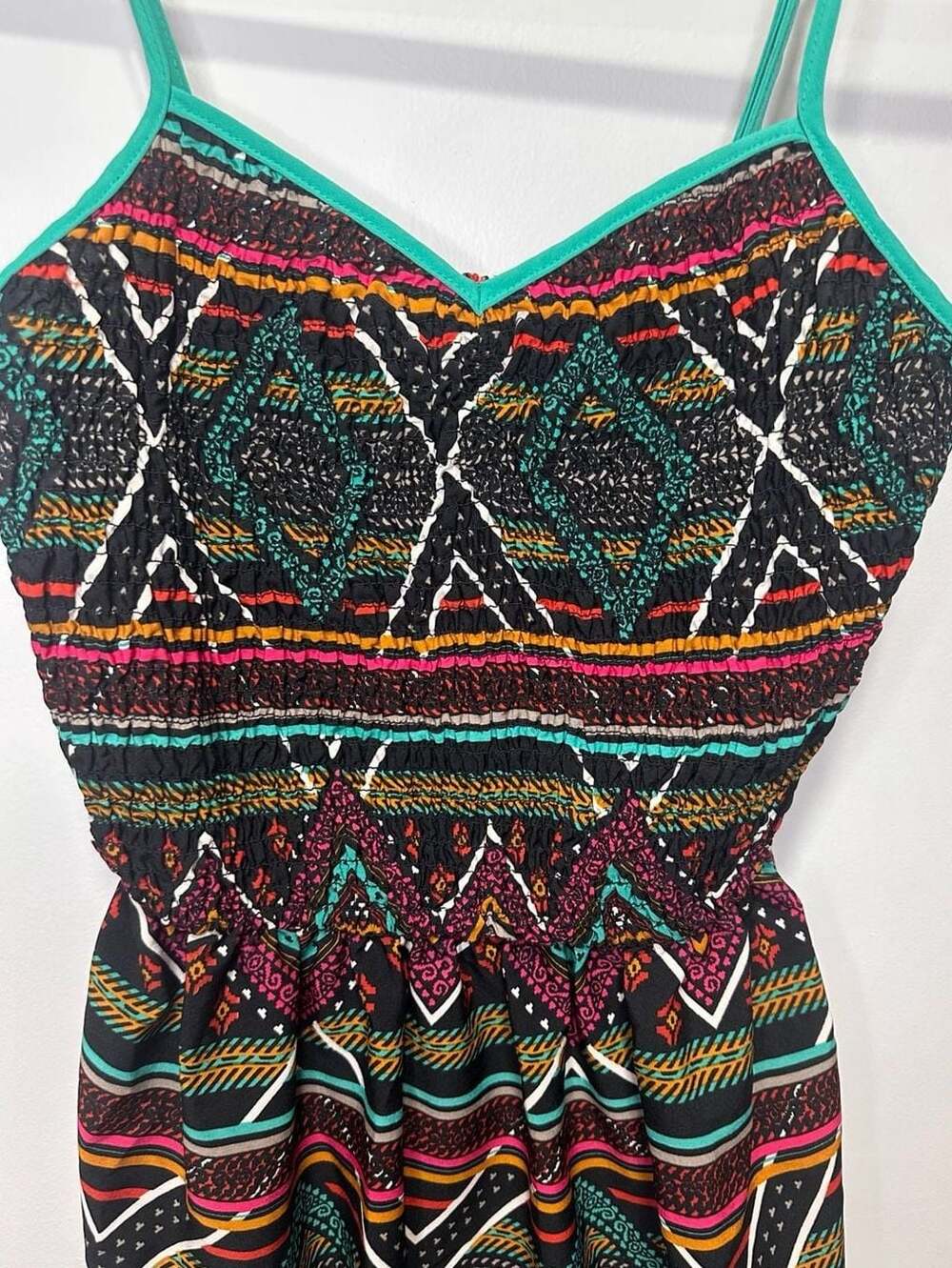 Earthbound Trading Co. Women's Boho Tribal Print Sleeveless Smocked Sundress Siz - Picture 3 of 5